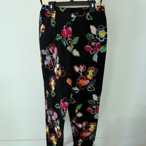 Evelyn & Arthur Women's Capri Pants Black Floral Size 8